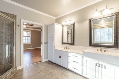 Beautiful 5-bedroom, 4.5-bath home located in the highly - photo 35