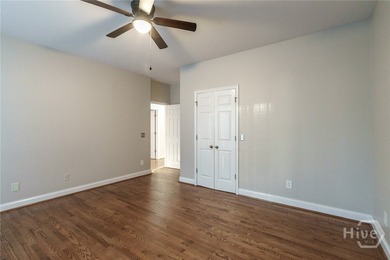 Beautiful 5-bedroom, 4.5-bath home located in the highly - photo 41