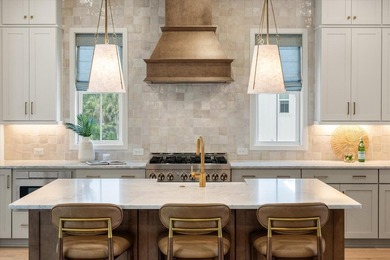 Lowcountry living at its finest! Literally minutes from - photo 18