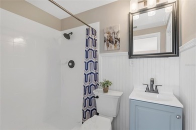 **WOW! BEST DEAL in HOLIDAY with NO HOA!** This contemporary - photo 12
