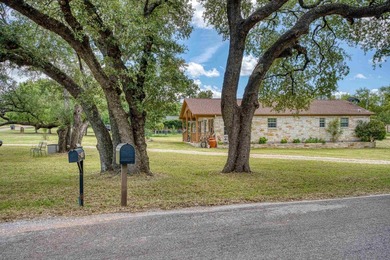 Nestled on a spacious 0.63-acre corner lot in a peaceful Inks - photo 23