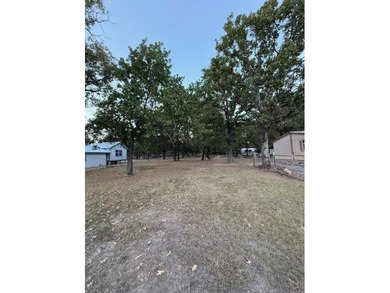 Cedar Creek Lake Lot For Sale in Gun Barrel City Texas