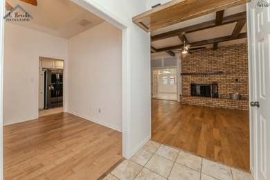 Spacious 3-bedroom, 2-bath home offering over 2,300 sq ft in a - photo 5