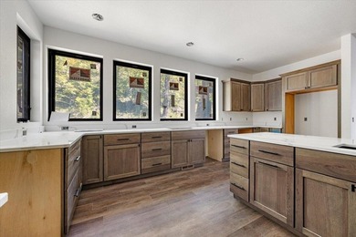 For more information, please contact listing agents Heath Gran - photo 5