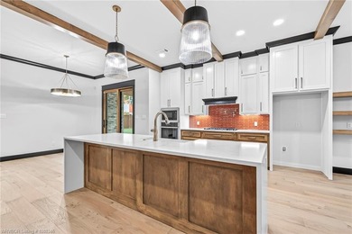 Quality New Construction Home by Robberson Custom Homes! - photo 12