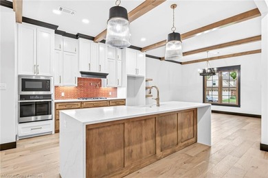 Quality New Construction Home by Robberson Custom Homes! - photo 13