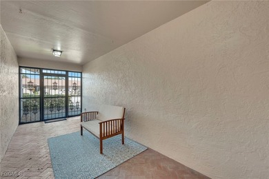 Experience comfortable Florida living in this beautifully - photo 29