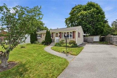 Welcome to this well-maintained 3-bedroom, 1-bath home in - photo 30