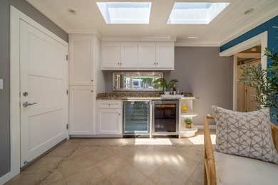 Perfectly positioned on one of the most sought-after streets in - photo 34