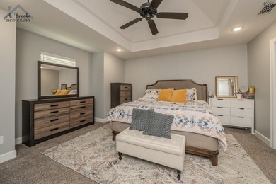 Well-maintained 3-bedroom, 2-bath home in a desirable area of - photo 8