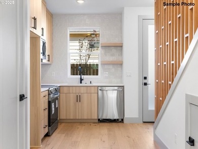 Hello, let's be roommates-welcome to Sellwood-Moreland, I'm so - photo 2