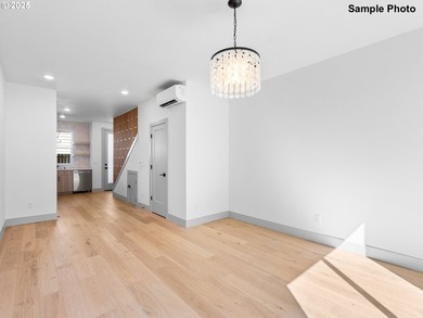 Hello, let's be roommates-welcome to Sellwood-Moreland, I'm so - photo 9