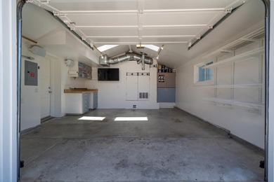 Perfectly positioned on one of the most sought-after streets in - photo 50