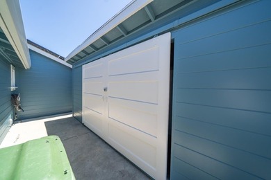 Perfectly positioned on one of the most sought-after streets in - photo 54