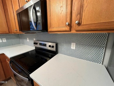 Adorable Ranch home just outside of Downtown Raleigh. Easy