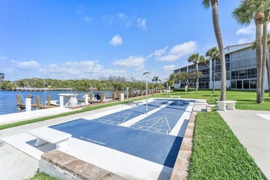 Experience the South Florida lifestyle in this tastefully - photo 15
