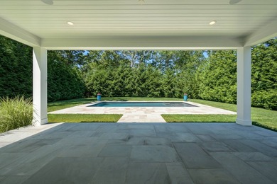 Beautifully constructed and thoughtfully designed, this stunning - photo 7