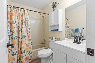Fully RENOVATED from top to bottom, 3007 Longwood Cir. is a - photo 18