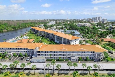 Experience the South Florida lifestyle in this tastefully - photo 19