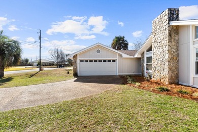 Fully RENOVATED from top to bottom, 3007 Longwood Cir. is a - photo 26