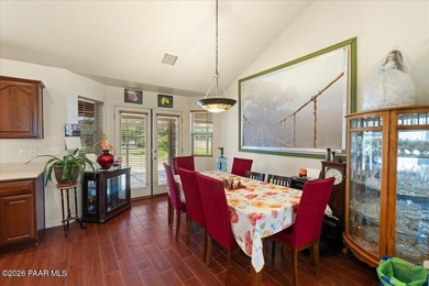 This beautifully maintained single-story ranch, built in 2004 - photo 7