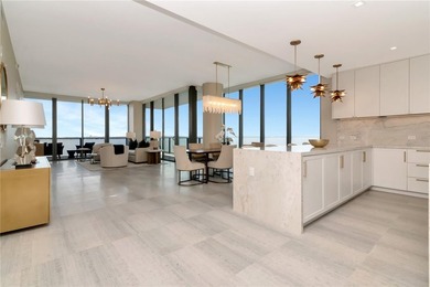 Soaring above the Iconic Bayshore Boulevard on Hillsborough Bay - photo 7