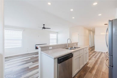 Welcome to 21851 Newland Street # 214 in Huntington Beach, a - photo 9