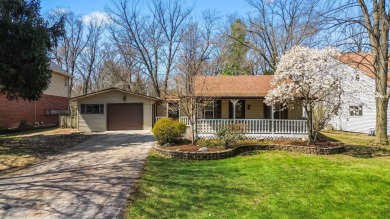 Lake Home For Sale in Willowbrook, Illinois
