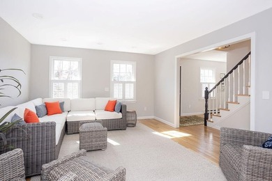 Waterfront living on Almy Pond, just moments from Bailey's Beach - photo 19