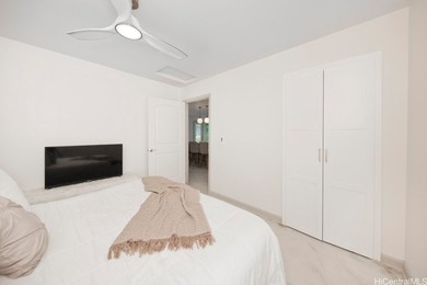 E Komo mai, this property welcomes you with a sweeping paved - photo 22