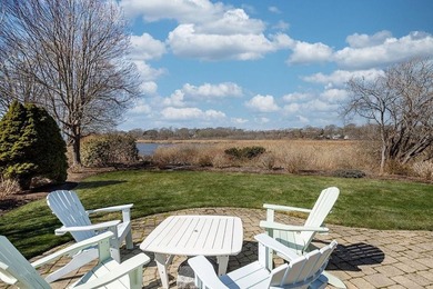 Waterfront living on Almy Pond, just moments from Bailey's Beach - photo 27