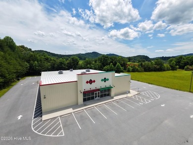 Outstanding opportunity to acquire a nearly new 10,622 square - photo 3