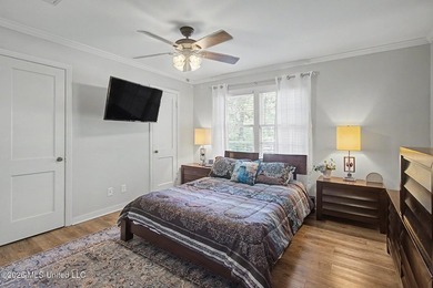 Welcome home to the heart of Bayou View! This beautifully newly - photo 14