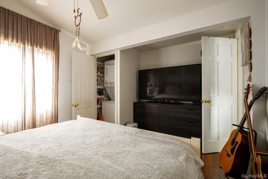 Welcome to 24 Blue Point Road! a beautifully updated ranch - photo 14