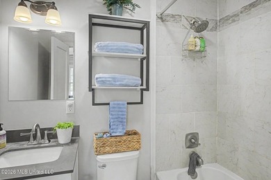Welcome home to the heart of Bayou View! This beautifully newly - photo 16