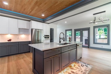 Escape the ordinary in this custom modern farmhouse, perfectly - photo 17