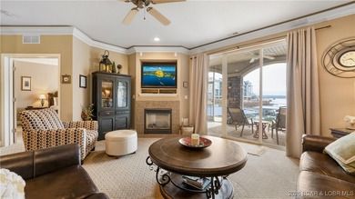 Welcome to this stunning 3-bedroom, 3-bathroom Lands' End condo