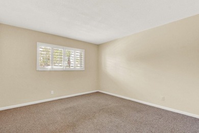 Rare 1st floor 2 bedroom, 2 bathroom condo with in unit laundry - photo 30