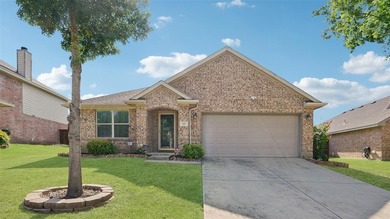 Lake Grapevine Home For Sale in Roanoke Texas