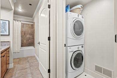 Stunning custom estate in Alpines highly coveted Willow Canyon - photo 38