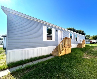 (private lake, pond, creek) Home For Sale in Westerville Ohio