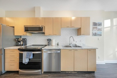 This bright condo offers exceptional value, perfect for savvy - photo 12