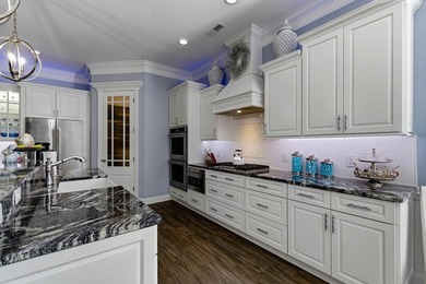 Spectacular custom built, stucco and stone, 4 bedroom, 3.5 bath - photo 13