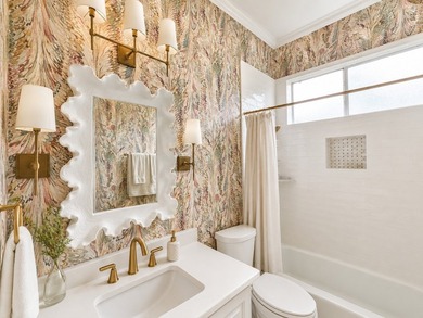 Rare opportunity in coveted Valley View Park Estates, known for - photo 21