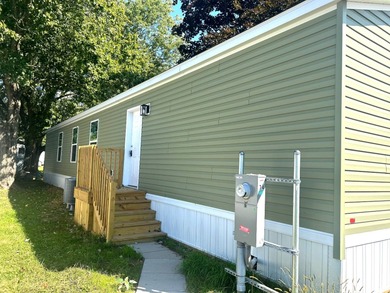 (private lake, pond, creek) Home For Sale in Westerville Ohio