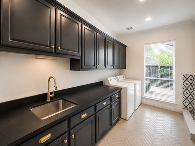 Rare opportunity in coveted Valley View Park Estates, known for - photo 23