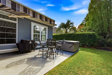 Spectacular custom built, stucco and stone, 4 bedroom, 3.5 bath - photo 32