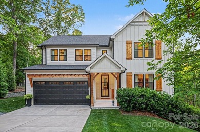 MOTIVATED SELLER! and WATERFRONT-DOCKABLE LOT! This 5 bedroom - photo 1