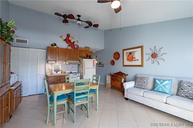 Super cute TOP FLOOR UNIT WITH BOAT SLIP! This is a great