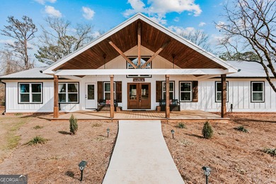 (private lake, pond, coastal) Home For Sale in Rutledge Georgia